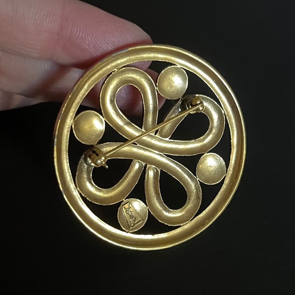 VINTAGE Designer YSL Yves Saint Laurent Large Gold Tone Knot Brooch Pin - Picture 9 of 13